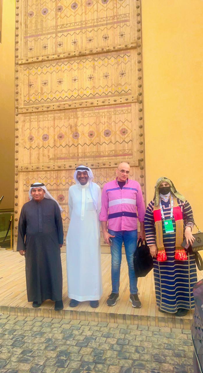 صورة المعرض